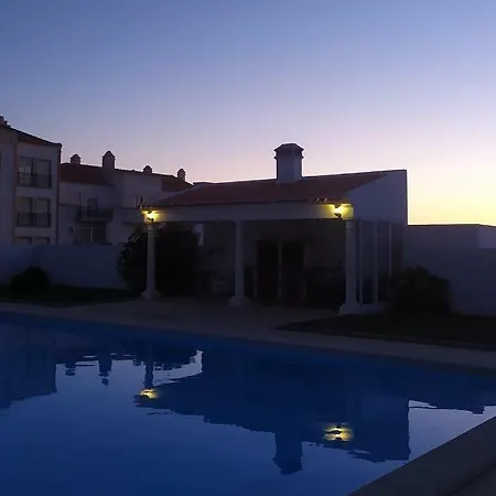 Green & Sea Beach House Praia da Lourinhã